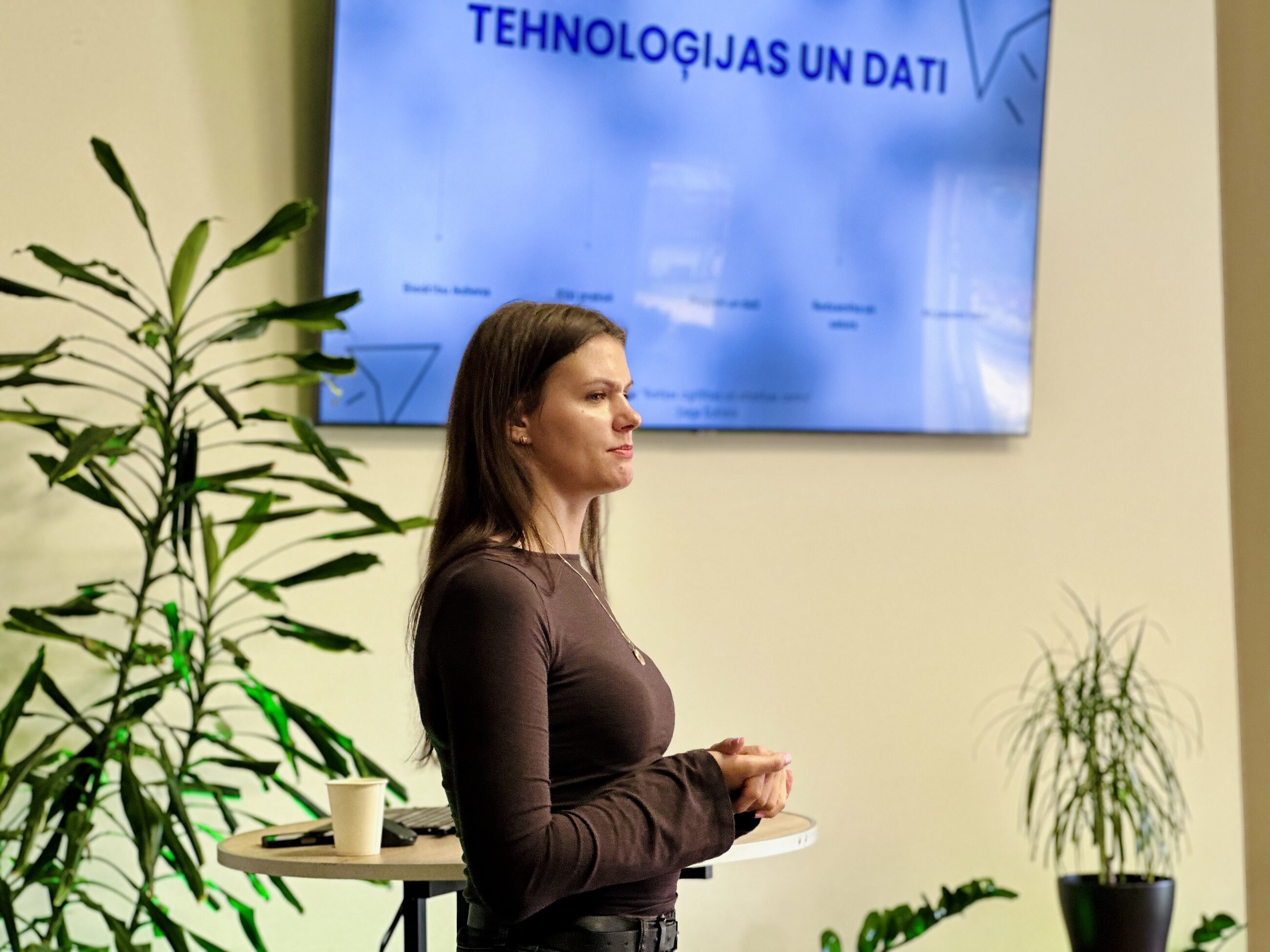 ATSKATS: Tehnoloģijas un dati: NVO "vēlās brokastis" (biedrība “Baltijas izglītības un attīstības centrs”)